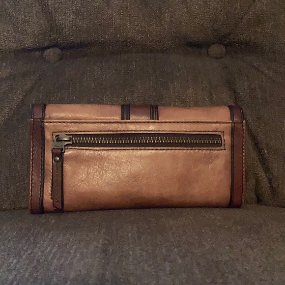 Fossil Walet - Picture 1 of 6